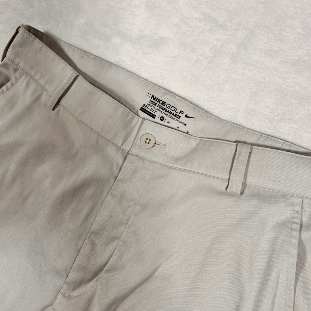 Nike Golf Tour Performance Dri-FIT Shorts Lightweight Beige Size 30